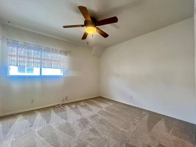 Building Photo - FALL INTO A NEW HOME WITH OUR MOVE-IN SPEC...