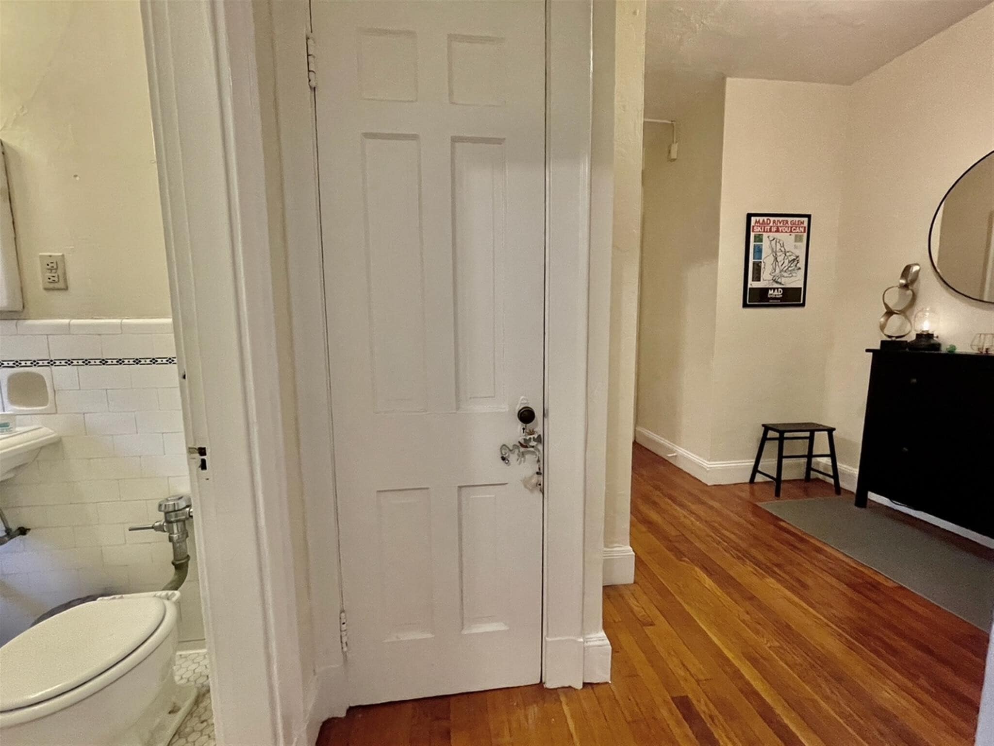 Building Photo - 71 Martin St