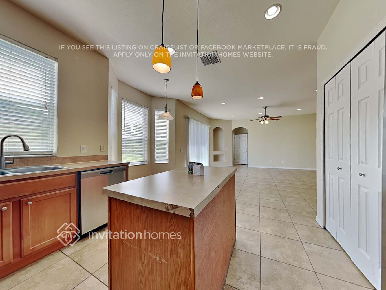 Building Photo - 9447 Wellstone Dr
