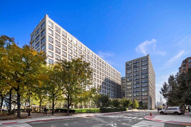 Building Photo - 1500 Hudson St