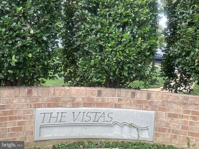 Primary Photo - 14044 Vista Dr