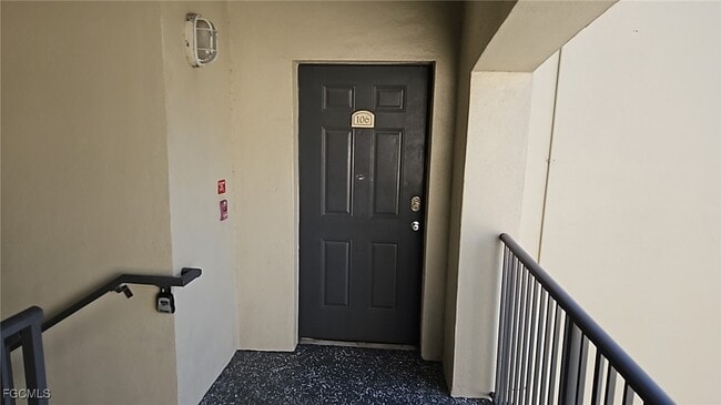 Building Photo - 3401 Winkler Ave