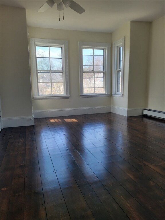 Building Photo - 16 Burroughs St