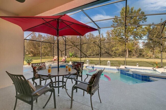 Building Photo - 9017 Paolos Pl