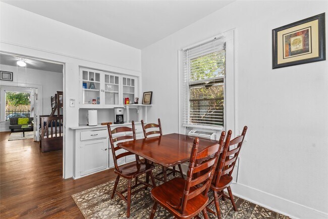 Building Photo - 2509 Whitney St