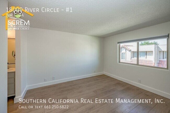 Building Photo - 18009 River Cir