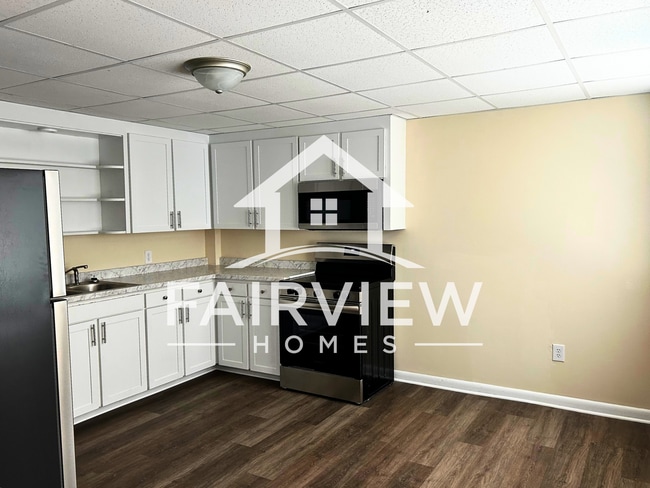 Building Photo - 150 Loch Ln