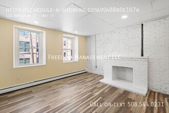 Building Photo - 114 Appleton St