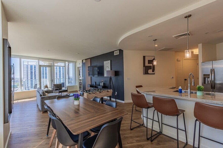 Building Photo - 101 N 1st Ave