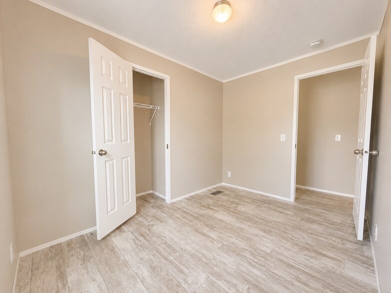 Building Photo - 11777 Cascade Cir