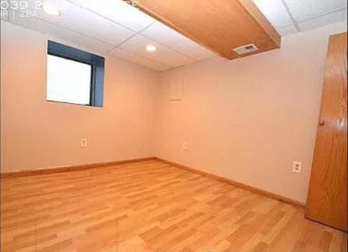 Bedroom L/Level - 1039 23rd Ave SE