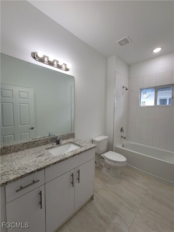 Building Photo - 3517 SW Santa Barbara Pl