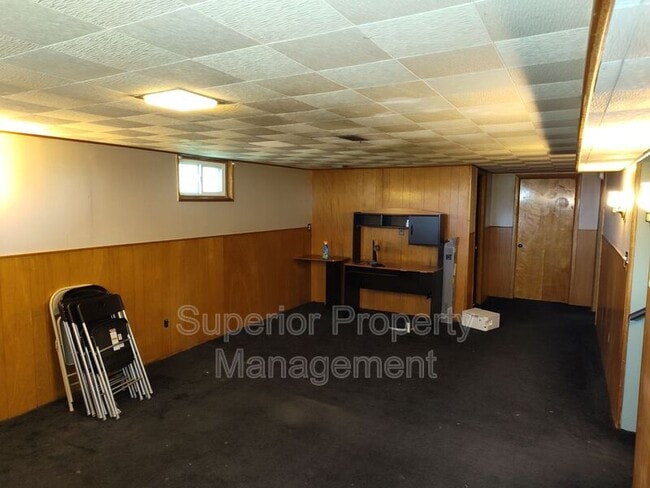 Building Photo - 803 Hot Springs Ave