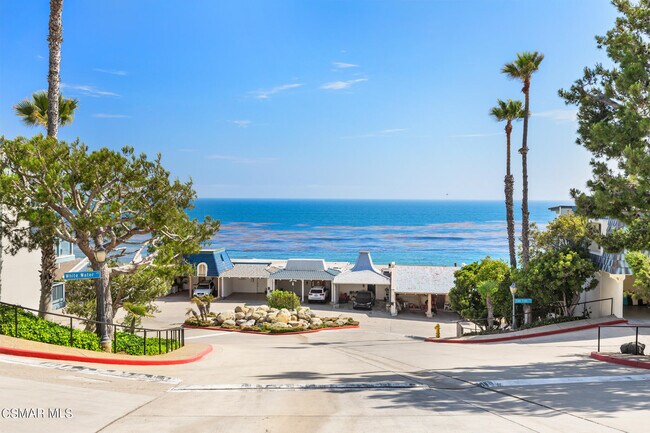 Building Photo - 11900 Whitewater Ln