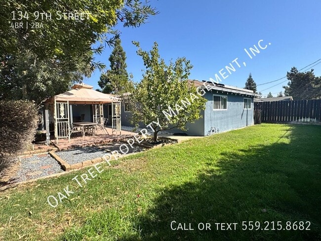 Building Photo - 134 9th St