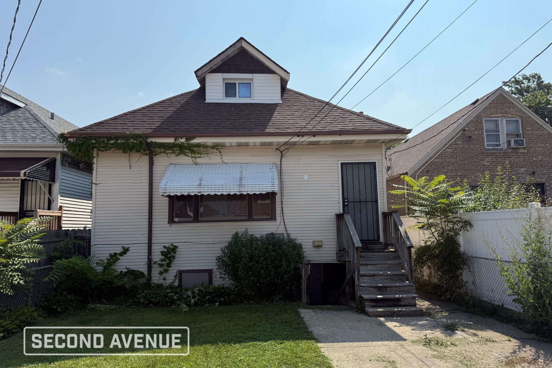 Building Photo - 8446 S Paulina St