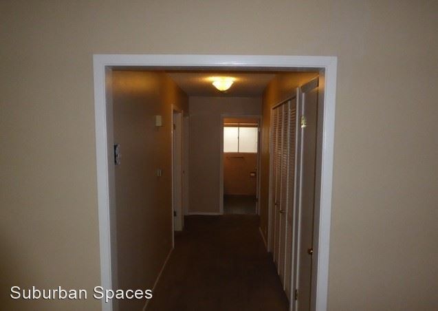 Building Photo - 2 br, 1 bath House - 801 Oblate Dr