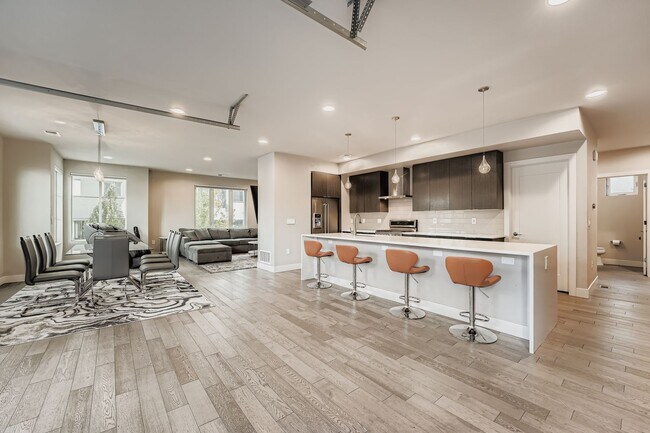 Building Photo - 177 S Harrison St