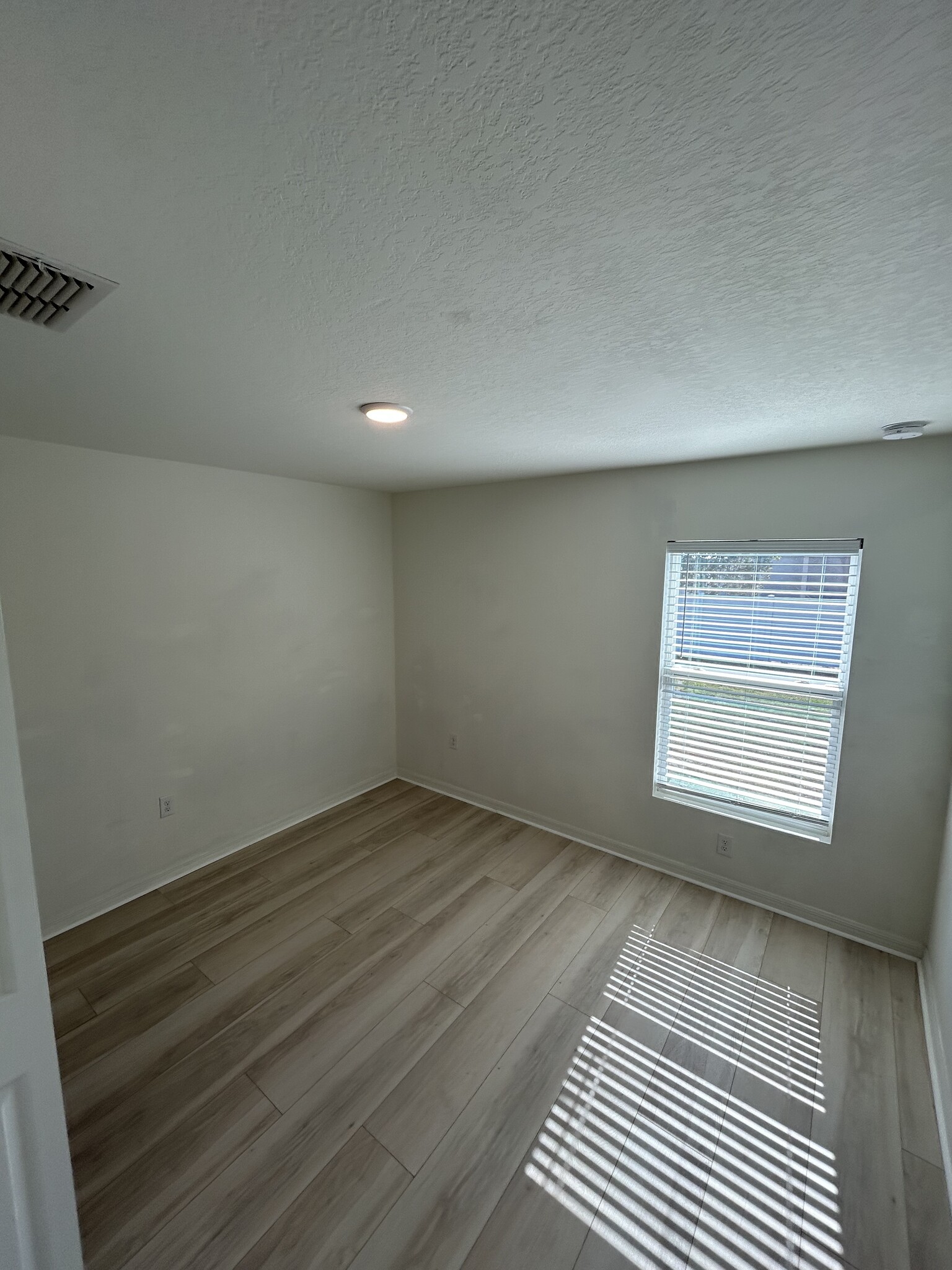 2nd Bedroom - 120 NW 25th Ave