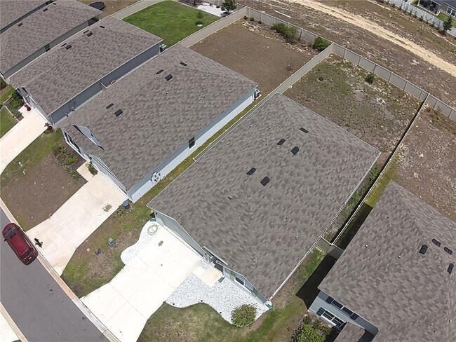 Building Photo - 4703 SW 85th Pl