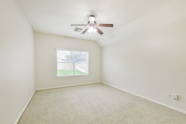 Building Photo - 21903 Whispering Daisy Ct