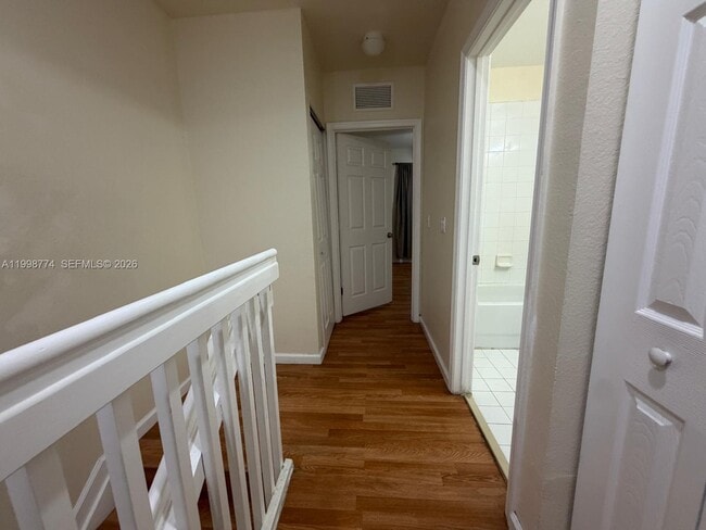 Building Photo - 8246 SW 27th St