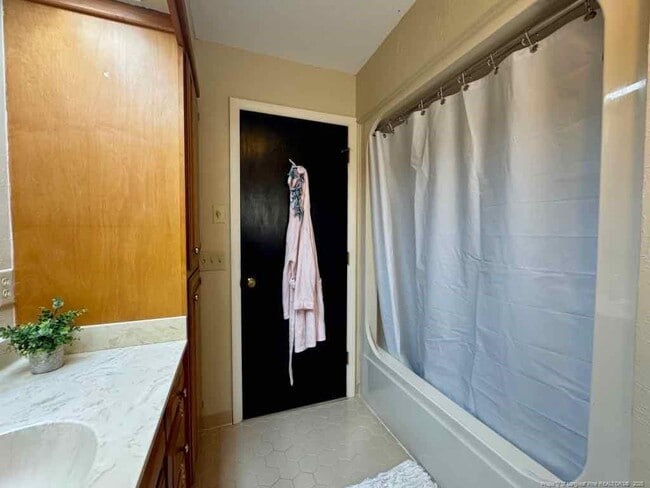 Building Photo - 3088 Fairway Woods