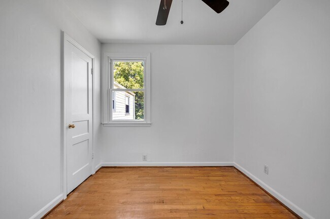 Building Photo - 3 Bed 2 Bath | Wedgewood Houston