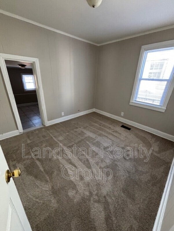 Building Photo - 3762 Parthenia Ave