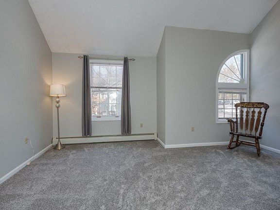 Building Photo - 1465 Hooksett Rd