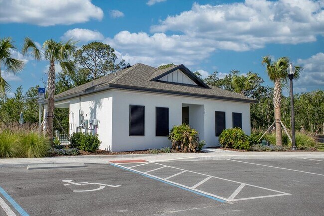 Building Photo - 3337 VERSARA Dr