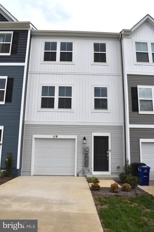 Building Photo - 119 Brashear Ct