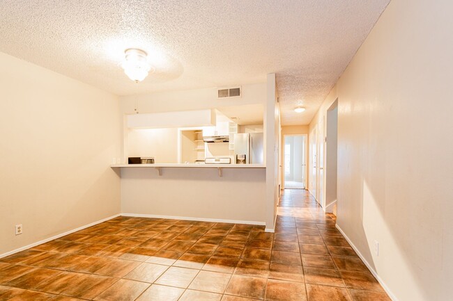 Building Photo - 4709 Misty Slope Ln