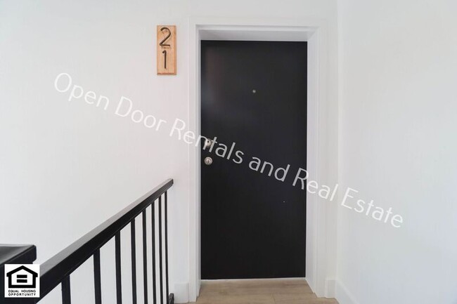 Building Photo - 1823 Griswold Dr