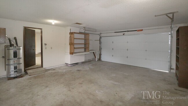 Building Photo - 3283 Addy St