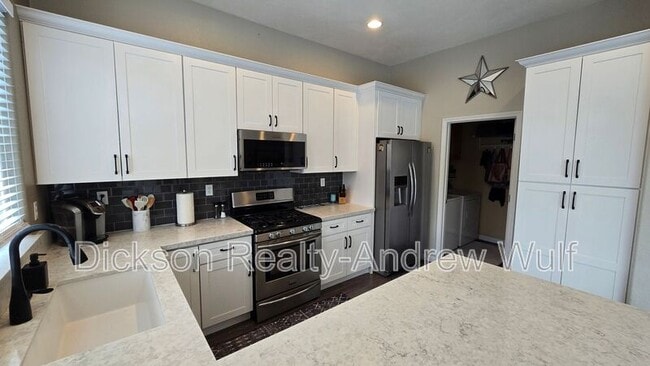 Building Photo - 10522 Eagle Falls Way