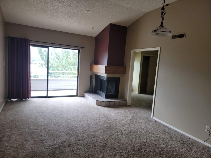 Building Photo - 1074 Acapulco Ct