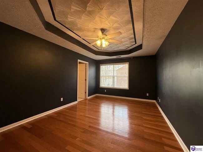 Building Photo - 115 Twin Oaks Dr