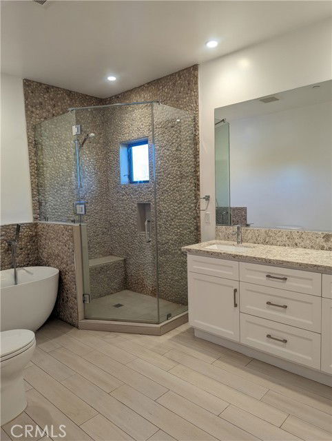 Building Photo - 8254 N Sharuzi Ln