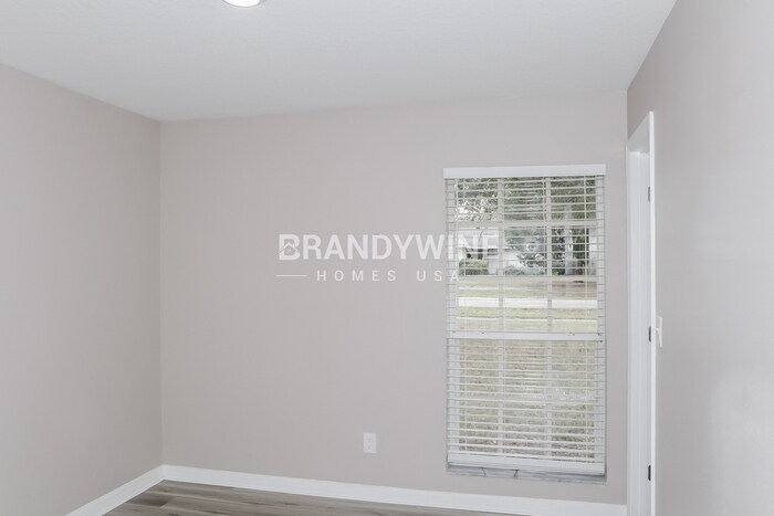 Building Photo - 110 Meadowglen Ct