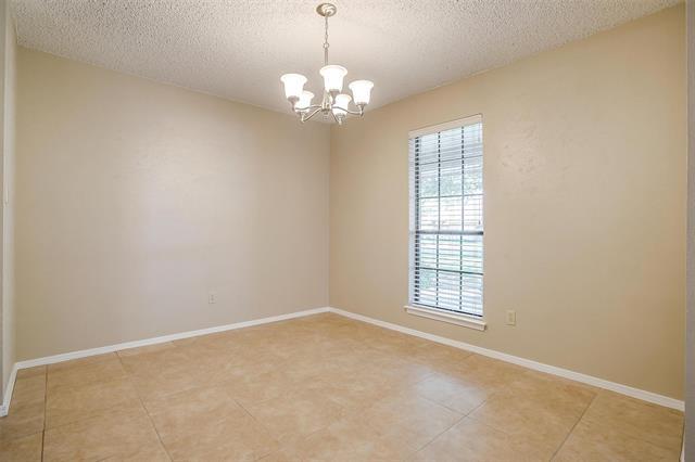 Building Photo - 4860 Ledgestone Ct