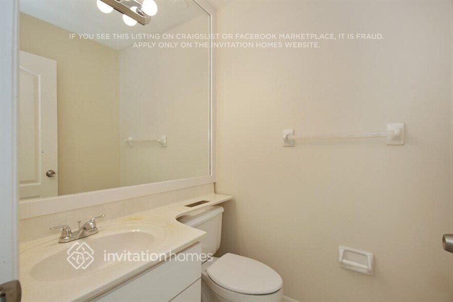 Building Photo - 15341 SW 139th St