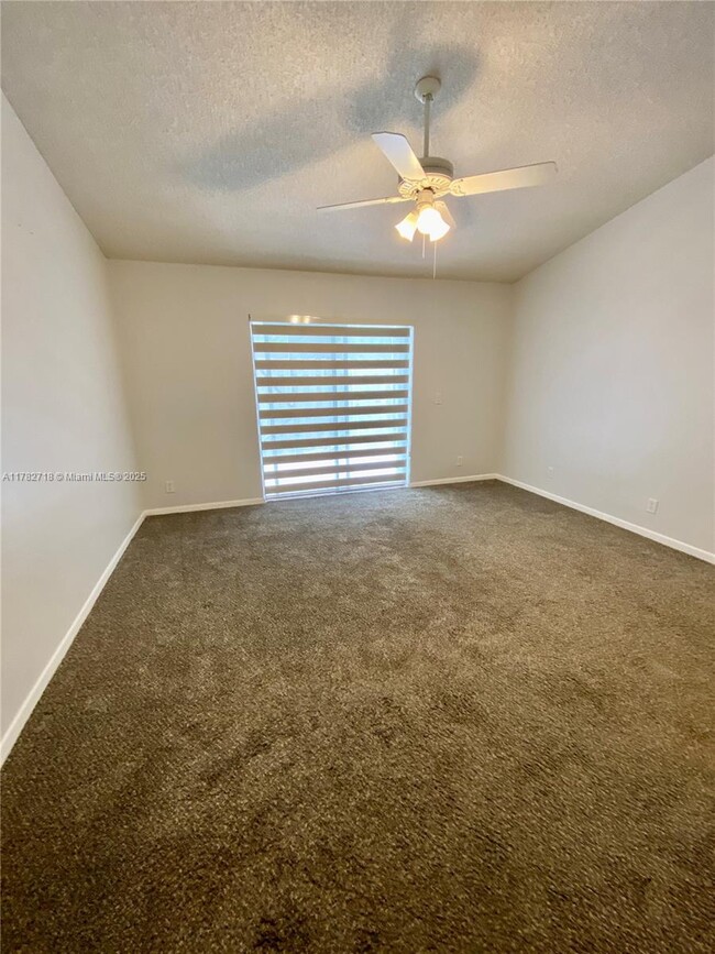 Building Photo - 9870 Watermill Cir