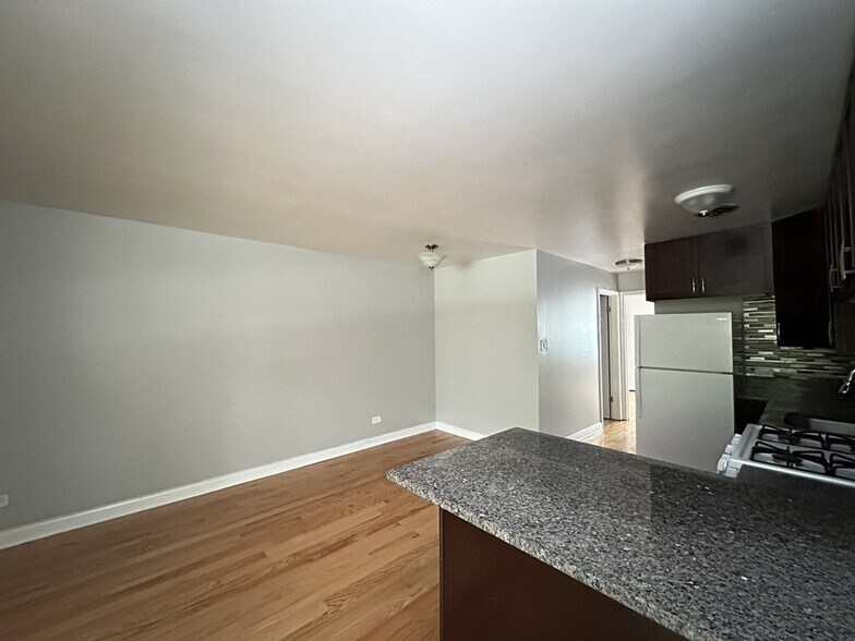 Building Photo - 8500 Waukegan Rd
