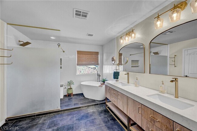 Building Photo - 12297 Argent Bay Ave