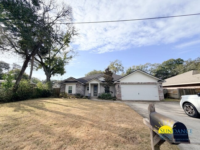 Building Photo - Elegant 4-Bedroom Home in Elliot Point with multiple neighborhood parks!