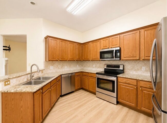 Building Photo - 5662 Pamela Ct