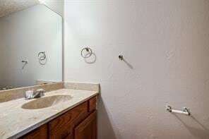 Building Photo - 3049 Olympia Dr