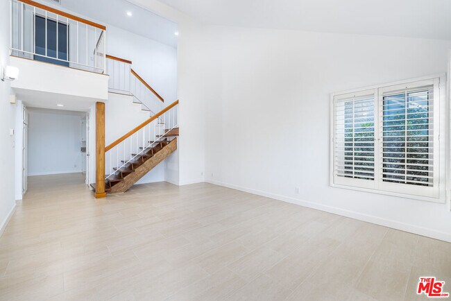 Building Photo - 29202 Heathercliff Rd