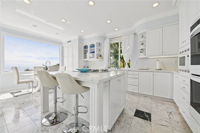 Building Photo - 16 Tidal Surf